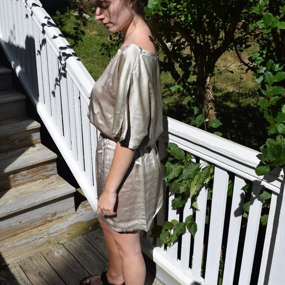 Bill Hallman champagne colored silk dress - Picture 2 of 6